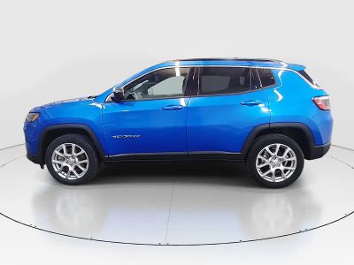 2023 Jeep Compass — interior view