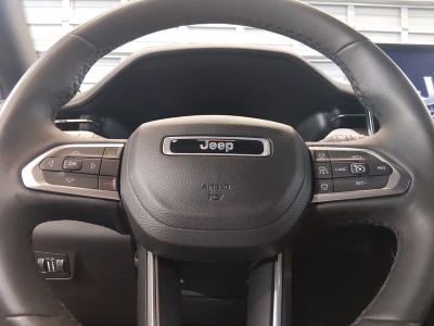 2023 Jeep Compass — photo 12 view