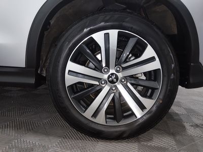 2025 Mitsubishi Outlander Sport - Photo 10