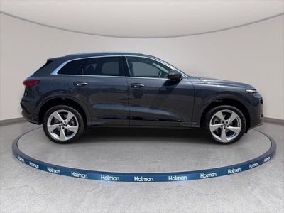 2025 Audi Q5 - Photo 4