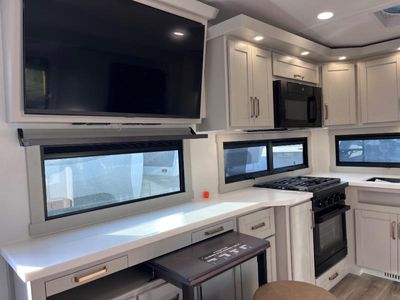 2026 Brinkley Model Z - Photo 10