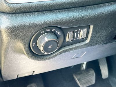2021 Chrysler Pacifica Hybrid - Photo 10