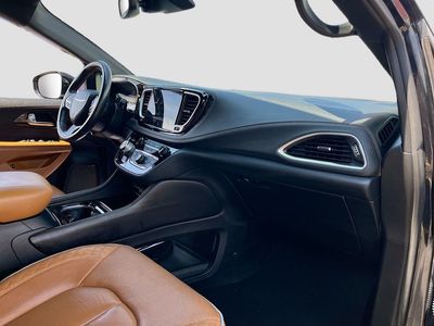 2021 Chrysler Pacifica Hybrid - Photo 33