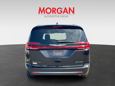 2021 Chrysler Pacifica Hybrid - Photo 6