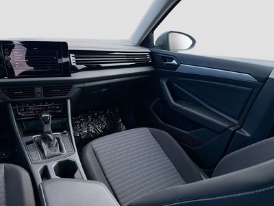 2026 Volkswagen Jetta — photo 18 view
