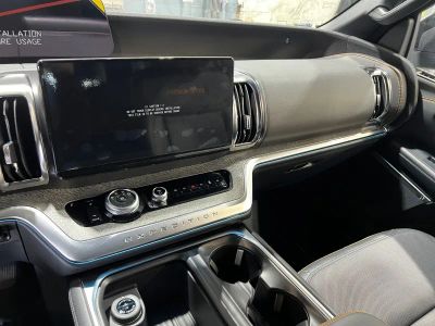 2026 Ford Expedition — photo 13 view