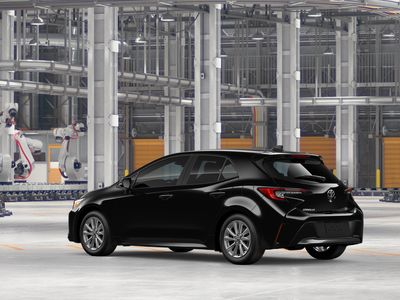 2026 Toyota Corolla Hatchback - Photo 8
