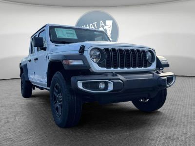 2026 Jeep Gladiator — side profile view