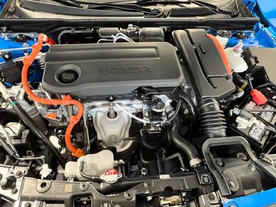 2026 Honda Civic Hatchback Hybrid - Photo 11