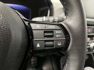 2026 Honda Civic Hatchback Hybrid - Photo 17