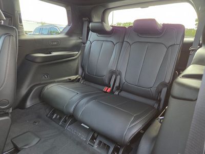 2026 Jeep Grand Cherokee L - Photo 7