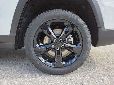 2026 Jeep Grand Cherokee L - Photo 6