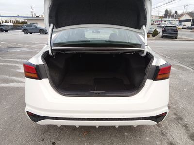 2025 Nissan Altima — photo 11 view