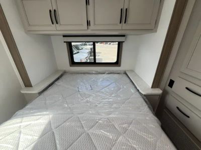 2027 Entegra ODYSSEY SE — photo 13 view
