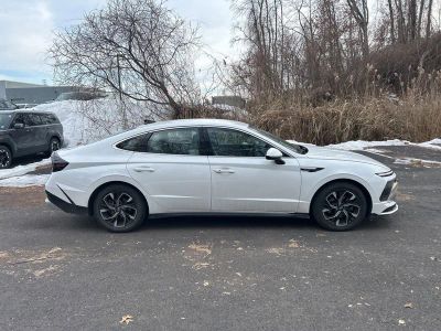 2024 Hyundai Sonata SEL - Photo 3