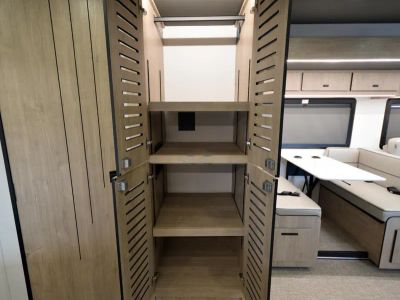 2026 Grand Design LINEAGE SERIES F - Photo 16