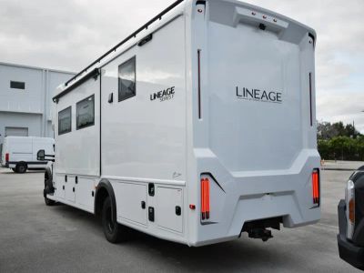 2026 Grand Design LINEAGE SERIES F - Photo 38