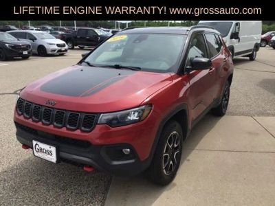 2025 Jeep Compass — detail view