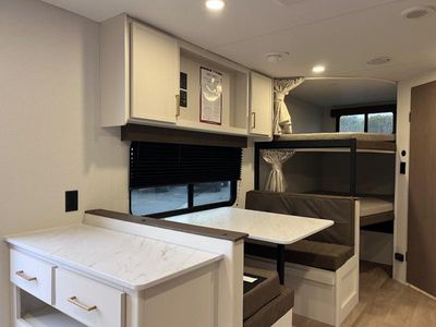 2026 Grand Design Transcend Xplor — photo 18 view