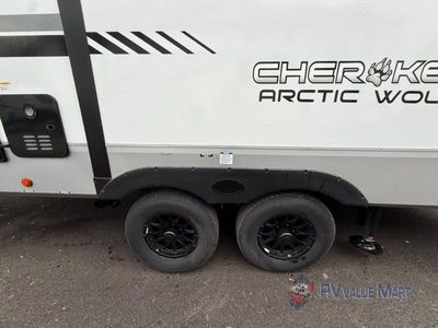 2025 Forest River RV Cherokee Arctic Wolf - Photo 6