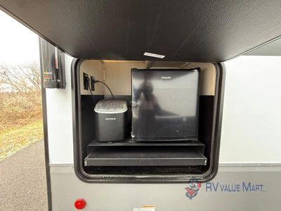2025 Forest River RV Cherokee Arctic Wolf - Photo 9