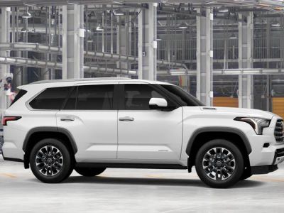 2026 Toyota Sequoia - Photo 13