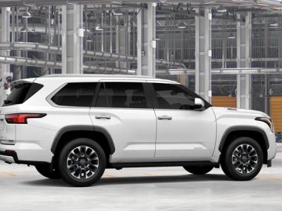 2026 Toyota Sequoia - Photo 11