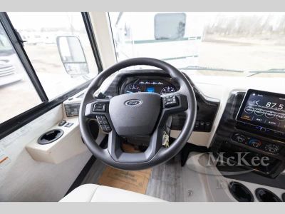 2025 Thor Motor Coach Luminate - Photo 7