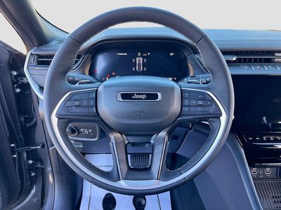 2026 Jeep Grand Cherokee — photo 11 view