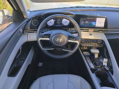 2026 Hyundai ELANTRA — photo 17 view