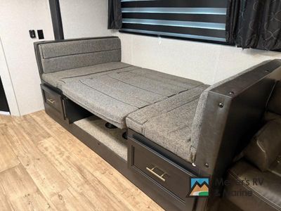 2022 Forest River RV Cherokee Grey Wolf - Photo 13