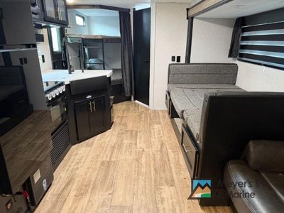 2022 Forest River RV Cherokee Grey Wolf - Photo 7