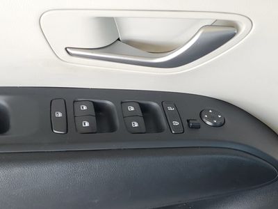 2024 Hyundai Tucson Plug-In Hybrid - Photo 15