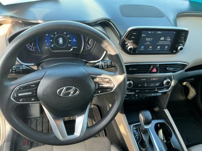 2019 Hyundai Santa Fe — photo 14 view