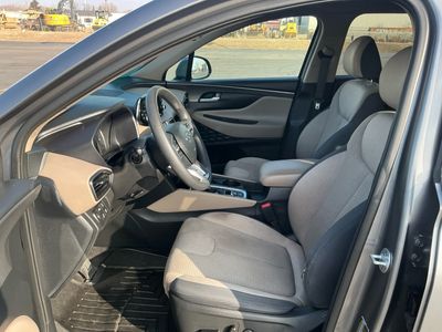 2019 Hyundai Santa Fe — photo 9 view