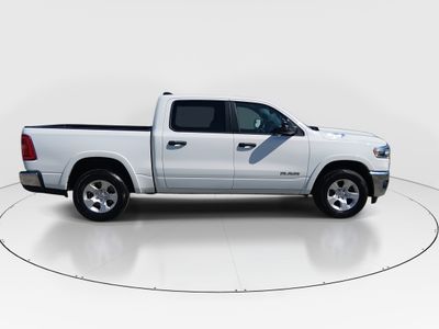 2025 Ram 1500 — photo 8 view