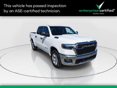 2025 Ram 1500 Big Horn 4x4 Crew Cab 5'7" Box — front three-quarter view