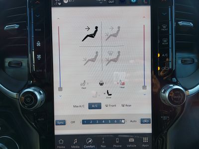 2025 Ram 1500 — photo 19 view