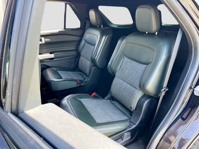 2022 Ford Explorer — photo 24 view