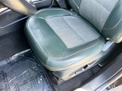 2022 Ford Explorer — photo 19 view
