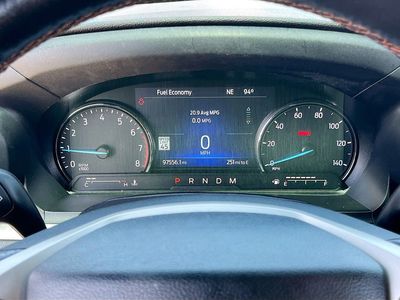 2022 Ford Explorer — photo 12 view