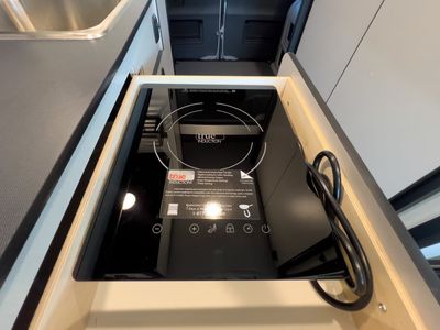 2026 Winnebago REVEL SPORT — photo 10 view