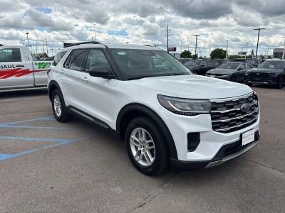 2025 Ford Explorer — rear three-quarter view