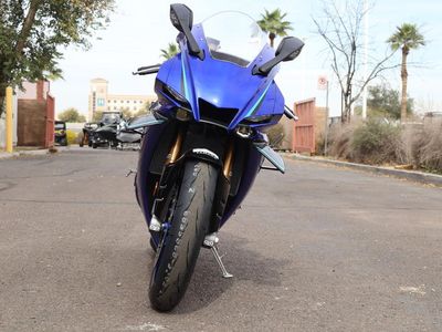 2026 Yamaha YZF-R1 - Photo 2