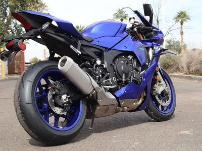 2026 Yamaha YZF-R1 - Photo 6