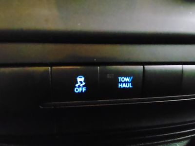 2024 Ram 1500 Classic — photo 16 view