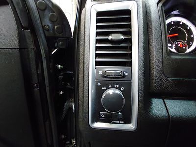 2024 Ram 1500 Classic — photo 13 view