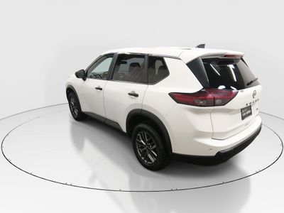 2024 Nissan Rogue — detail view
