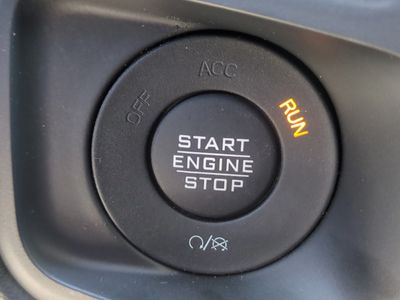 2026 Jeep Wrangler — photo 30 view