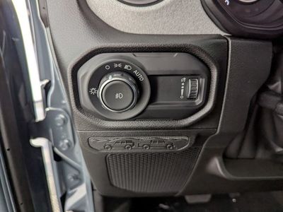 2026 Jeep Wrangler — photo 25 view